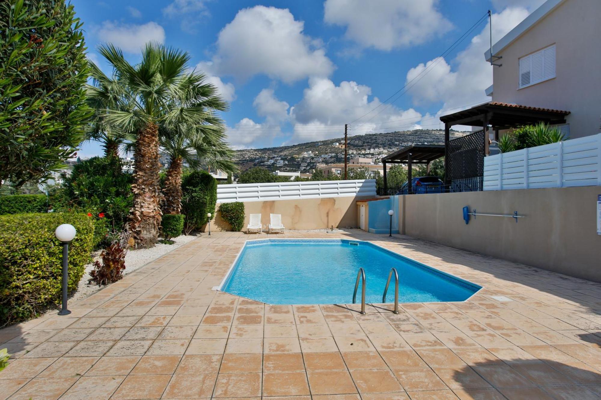 The Marilouize Apartment Peyia Exterior foto
